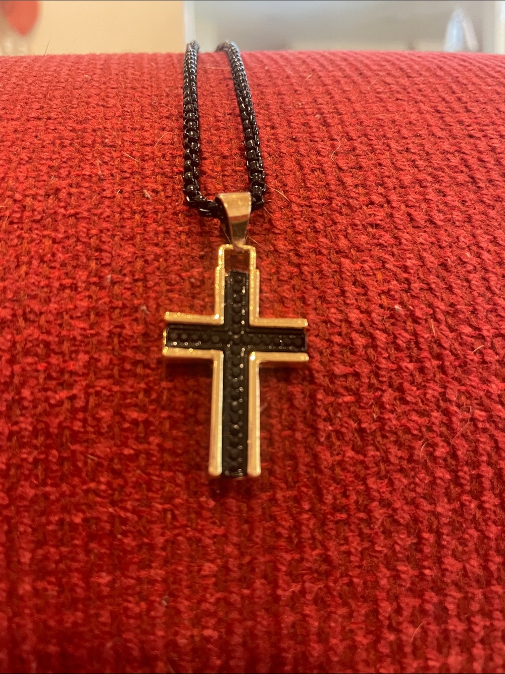 Cross on Round Box Chain. Lynx Stainless Black lon Plating Texture Gold Edge New
